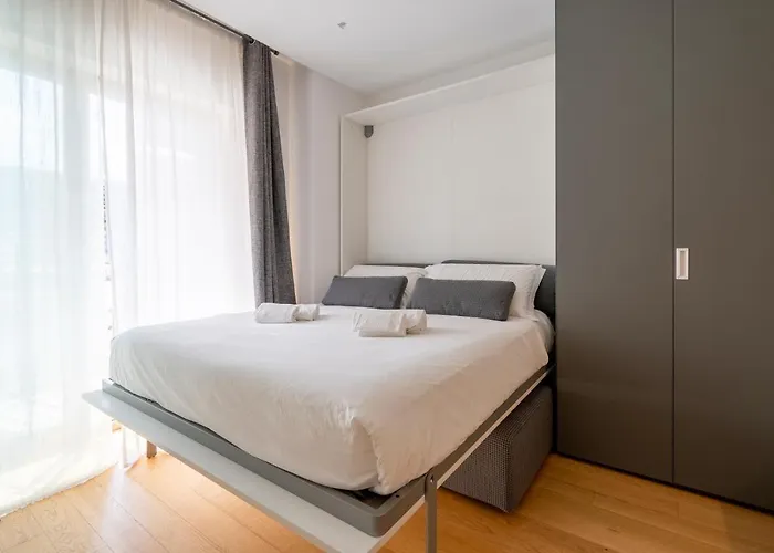 Twelve12 - Universita & Stazione Aparment Apartament *